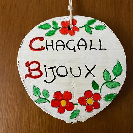Chagall Bijoux อัสตี ภายนอก รูปภาพ